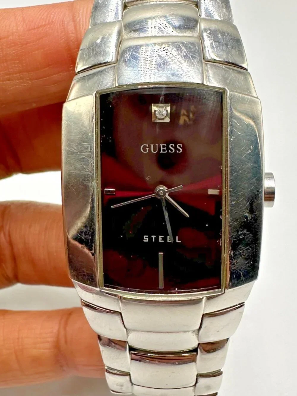 3/30 Guess Steel Watch Men Maroon Dial Barrel Case Water Resistant  7.25